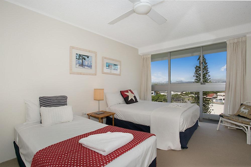 Wyuna Beachfront Holiday Apartments Gold Coast Eksteriør bilde