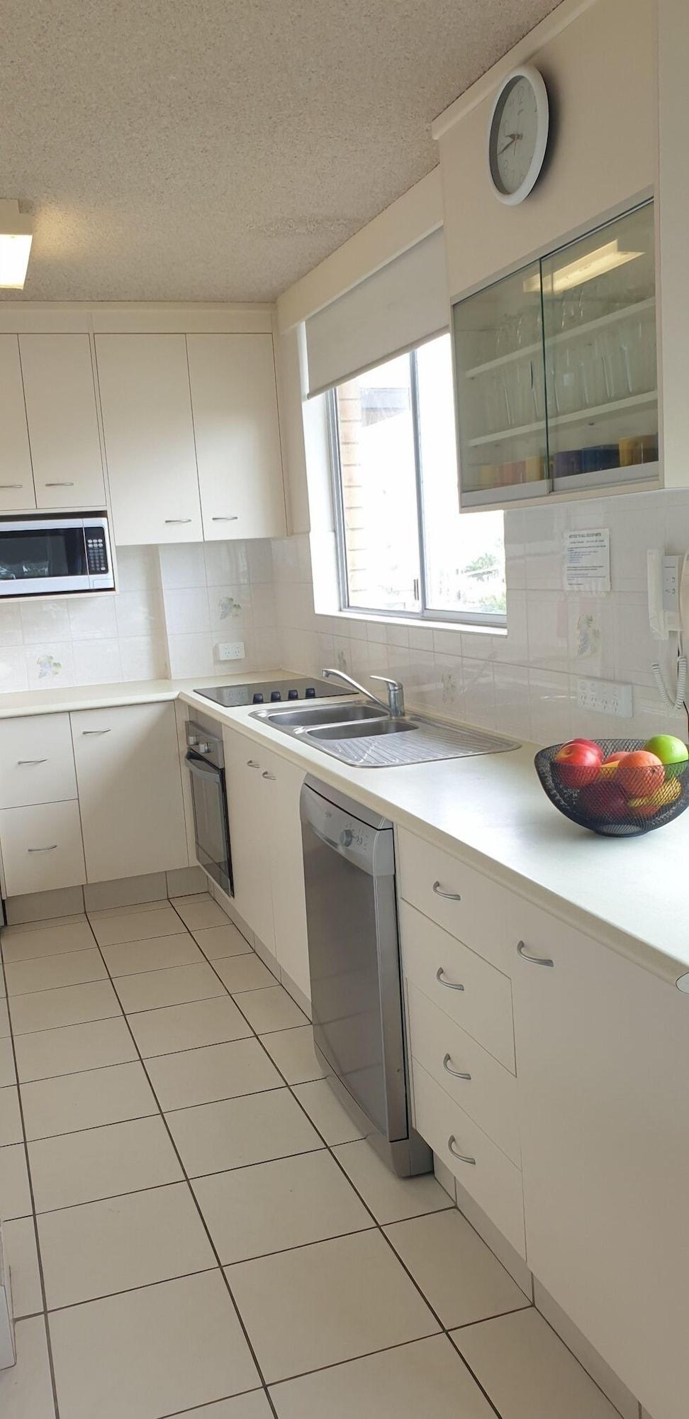 Wyuna Beachfront Holiday Apartments Gold Coast Eksteriør bilde