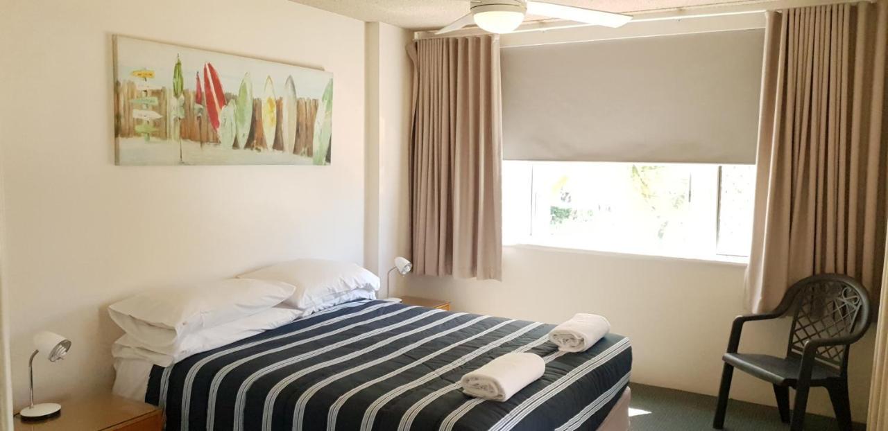 Wyuna Beachfront Holiday Apartments Gold Coast Eksteriør bilde